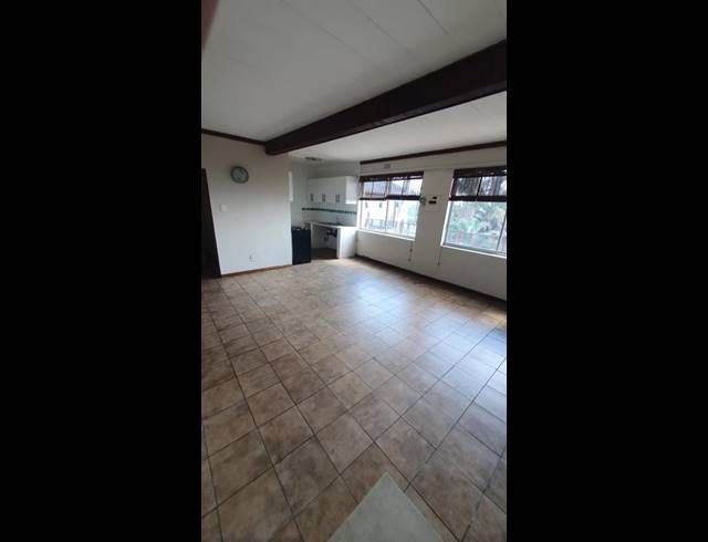 2 BEDROOM PROPERTY TO RENT IN KENSINGTON